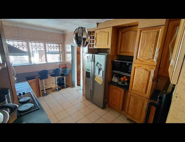 4 BEDROOM HOUSE FOR SALE IN BRACKENDOWNS